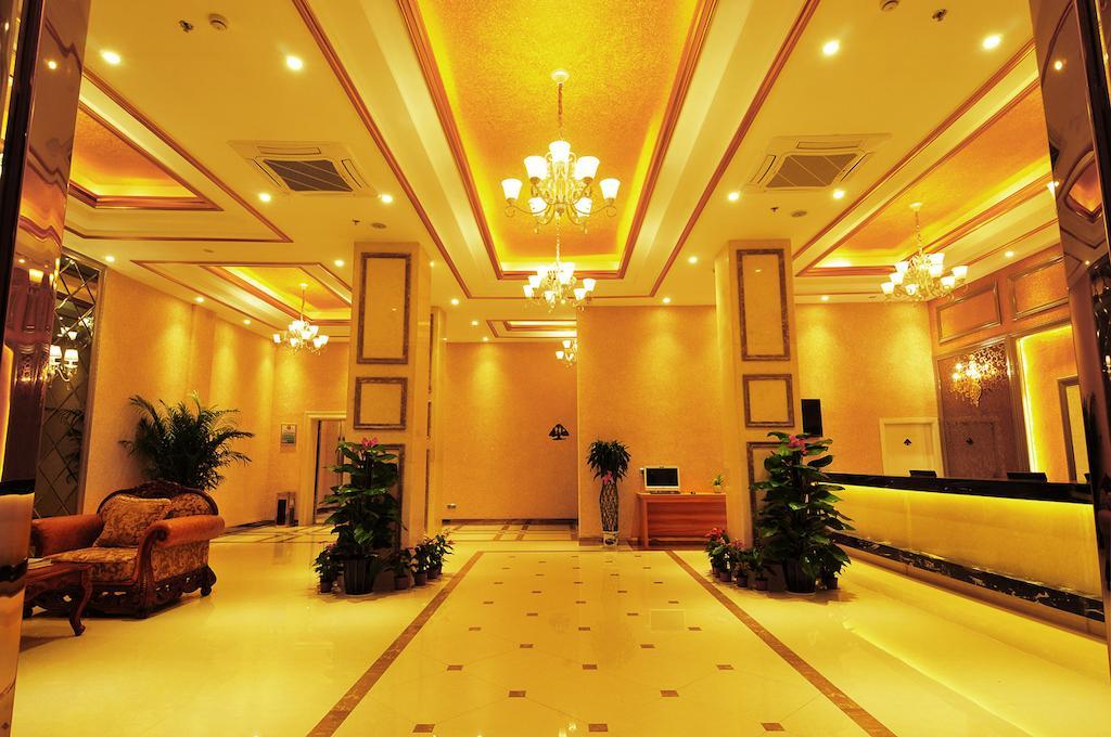 Greentree Inn Fujian Fuzhou Jinshan Wanda Pushang Avenue Business Hotel Фучжоу Екстериор снимка